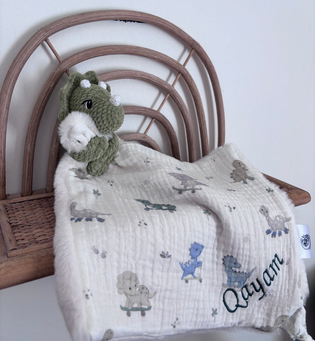 Doudou câlin tricératops