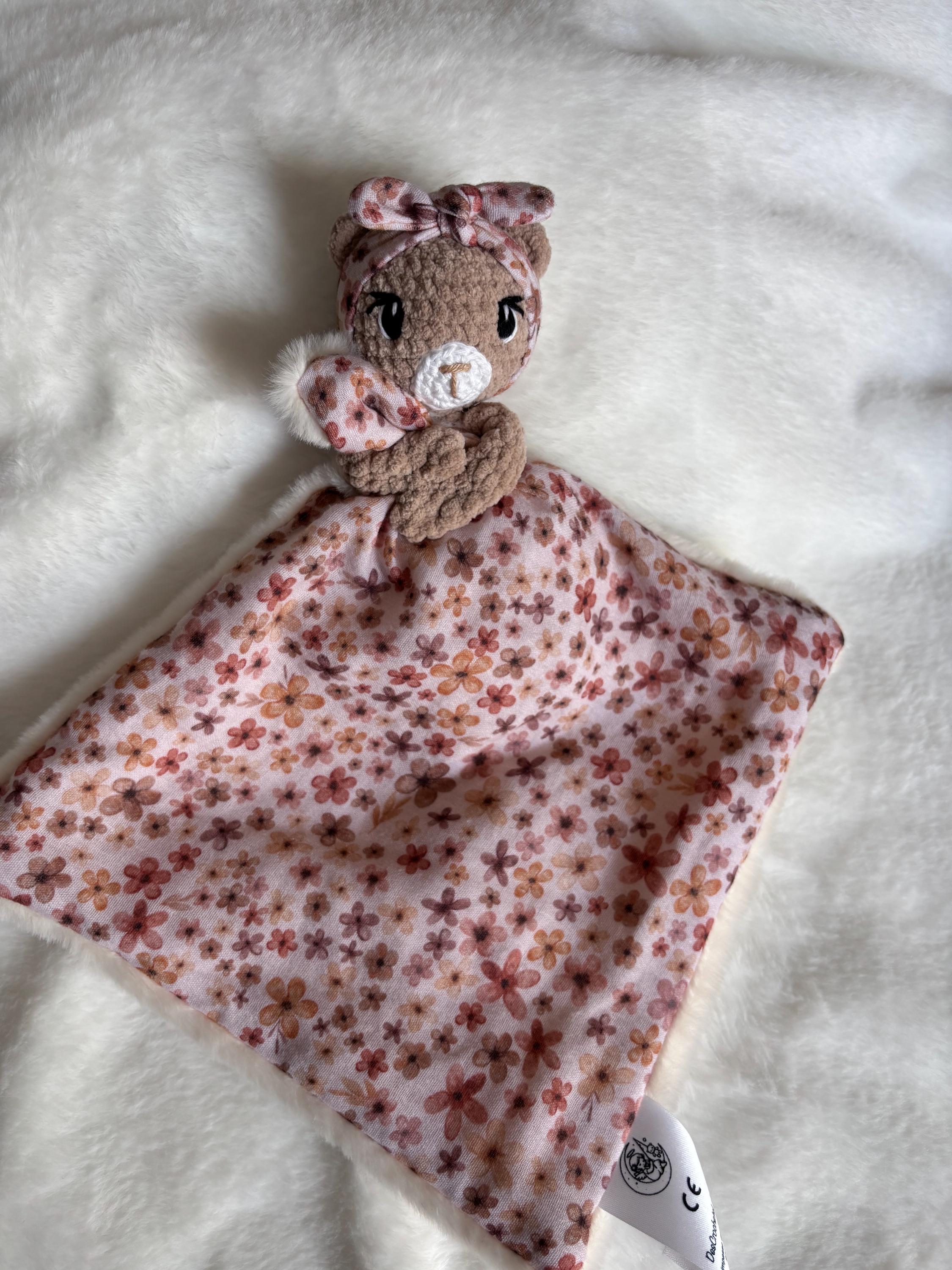 Doudou ours avec bandeau